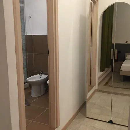 Bonorum 招待所